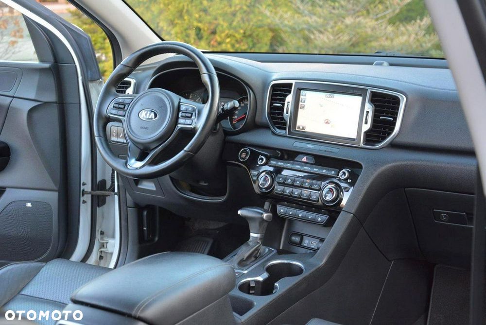 Kia Sportage 2,0 CRDI AWD Platinum - 19