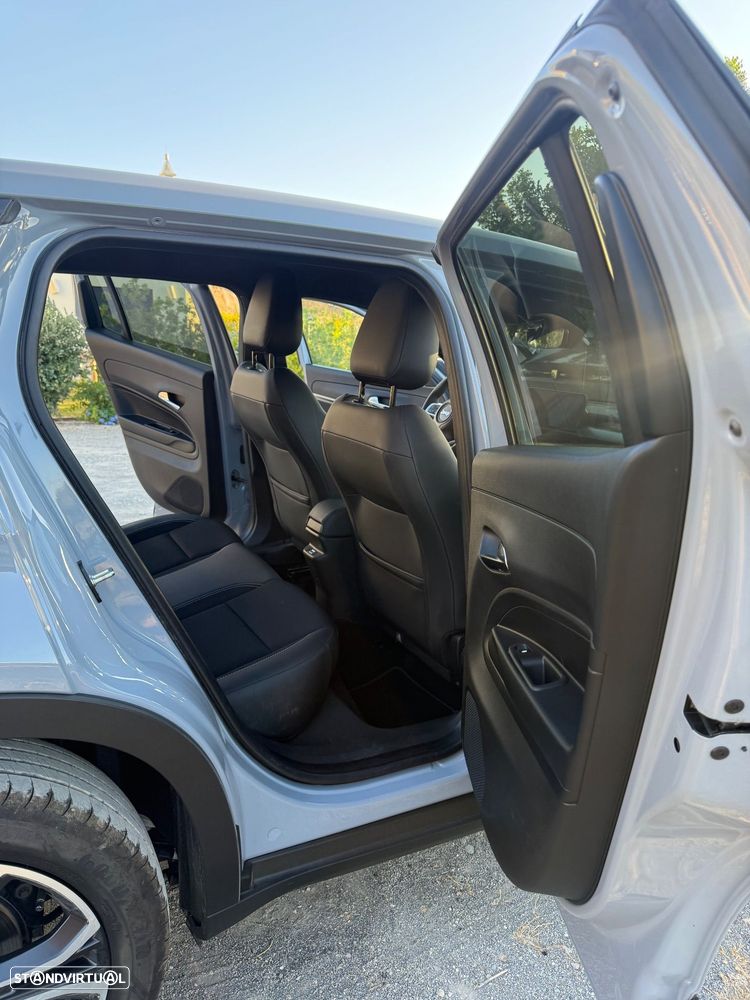 Jeep Avenger 54 kWh Summit - 16