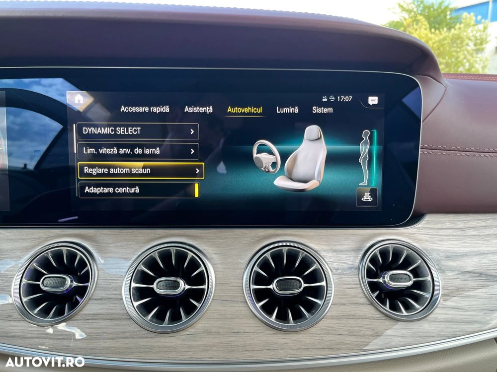 Mercedes-Benz E 220 d 4MATIC - 27