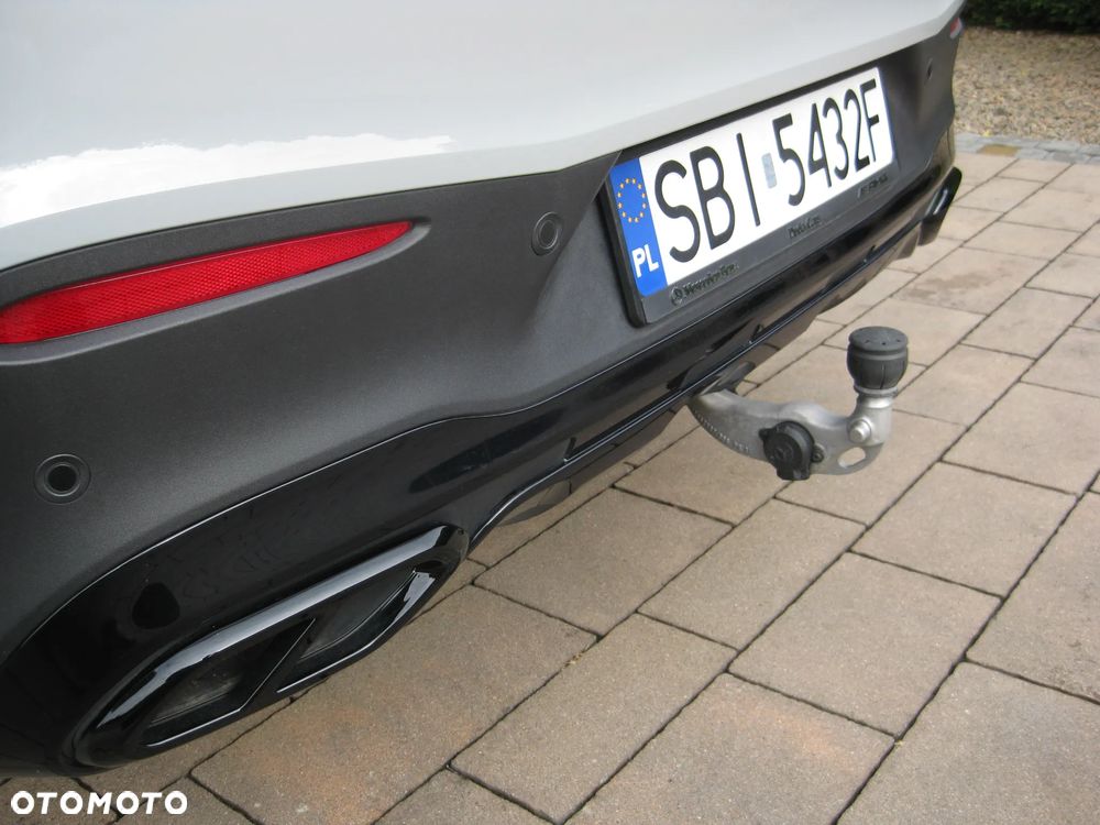 Mercedes-Benz GLC GLC-Coupe 300 4Matic 9G-TRONIC Edition AMG Line - 9