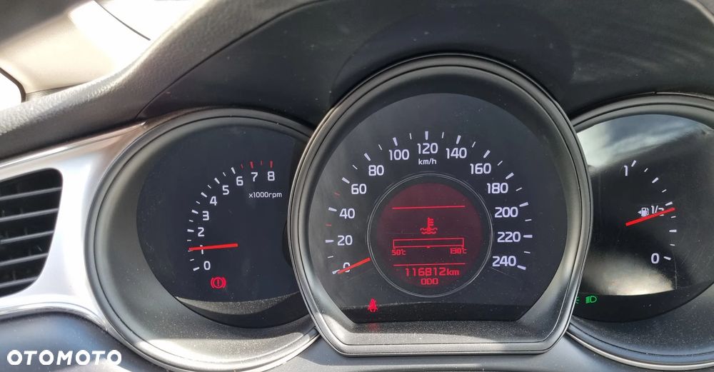 Kia Ceed 1.4 Smart Plus - 23