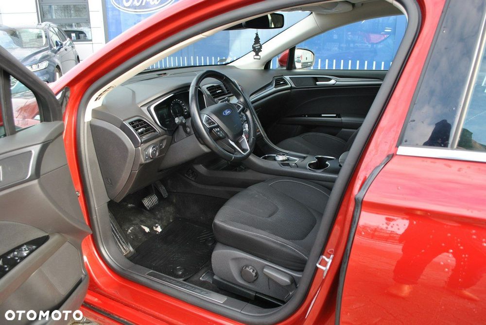 Ford Mondeo 2.0 EcoBlue Titanium - 13