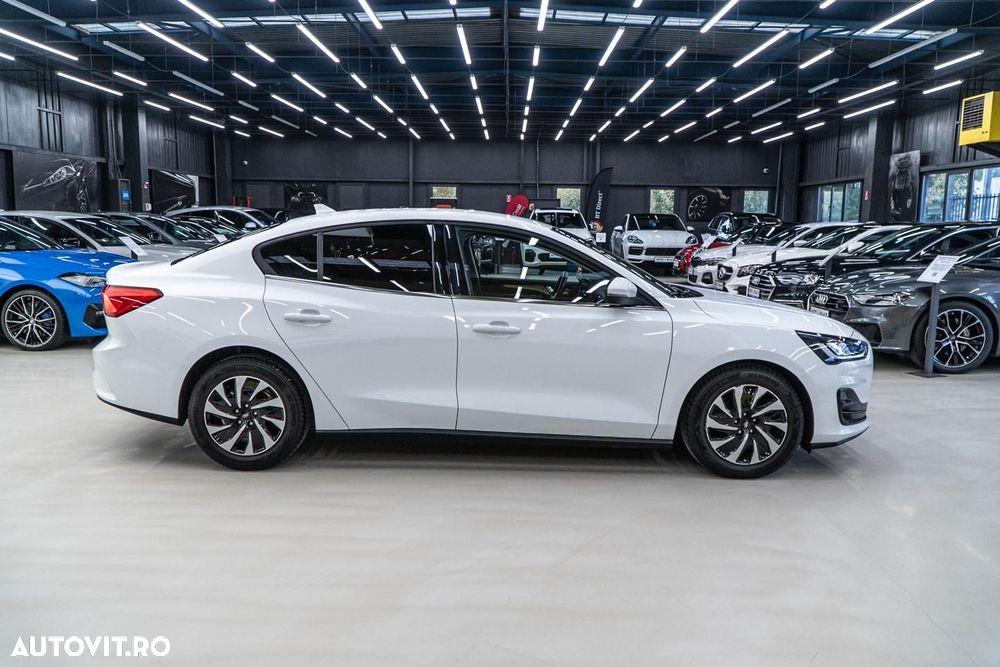 Ford Focus 1.0 EcoBoost Titanium - 19