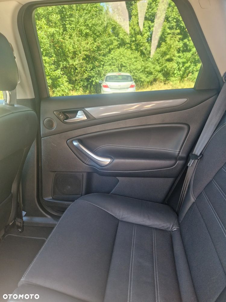 Ford Mondeo 2.0 TDCi Champions Edition - 15