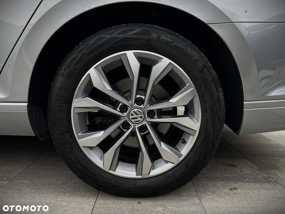 Volkswagen Passat 1.5 TSI EVO Business - 40