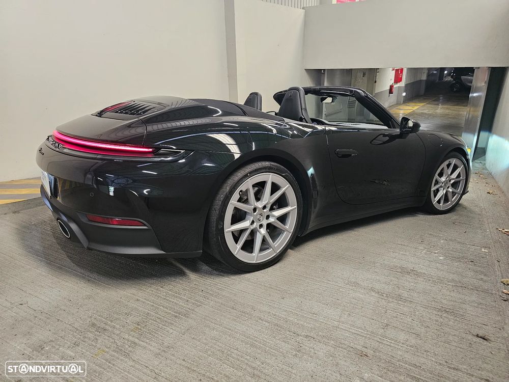 Porsche 911 (992) Carrera PDK - 19