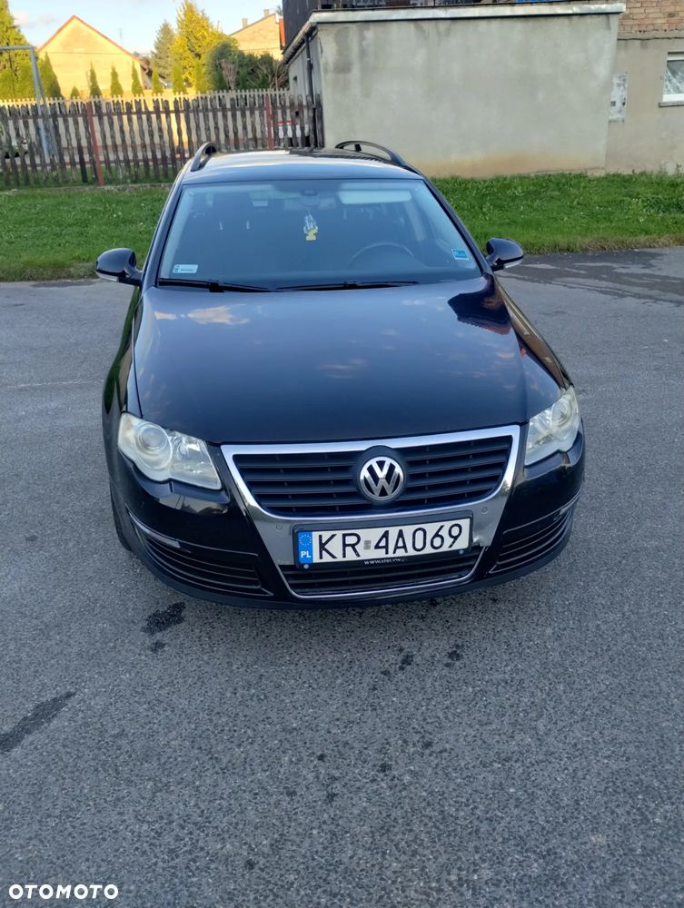 Volkswagen Passat 1.9 TDI Highline - 10
