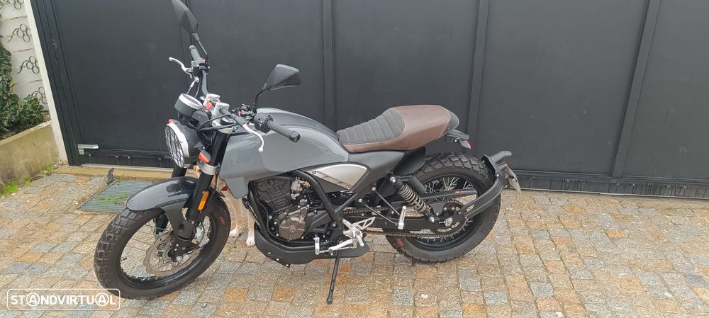 Rieju Century RCL3 - 9