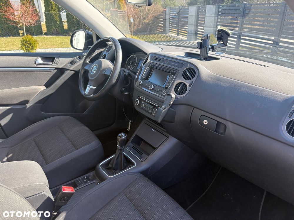 Volkswagen Tiguan 2.0 TDI SCR BlueMotion Technology Sport & Style - 11