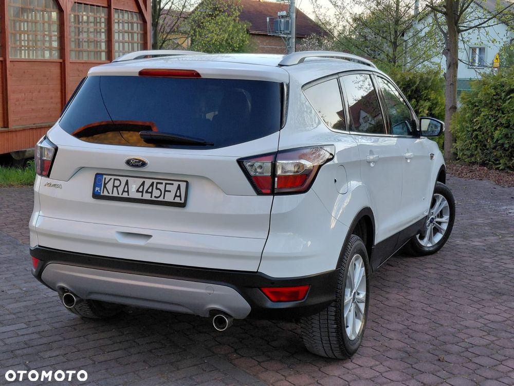 Ford Kuga 2.0 TDCi 4x4 Titanium - 2