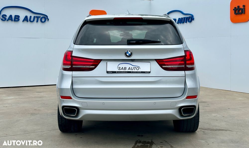 BMW X5 xDrive30d - 23