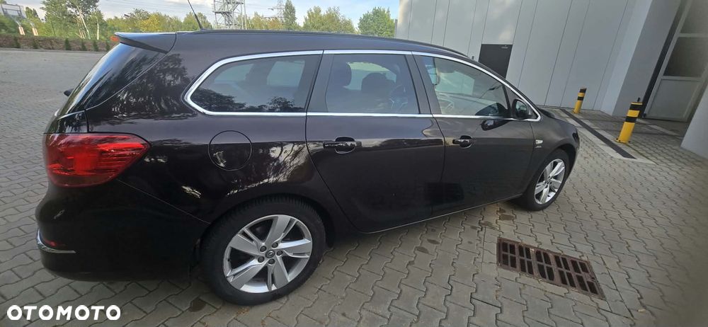 Opel Astra - 2