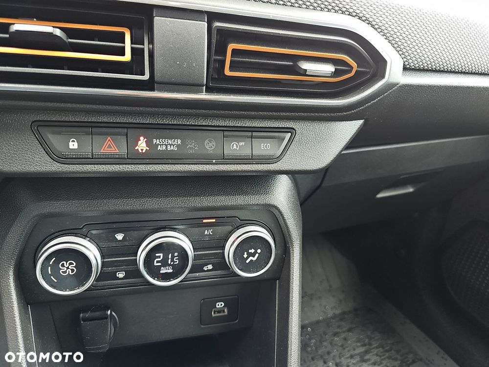 Dacia Sandero 1.0 TCe Comfort - 23