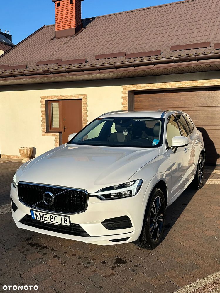 Volvo XC 60 D4 Momentum - 1