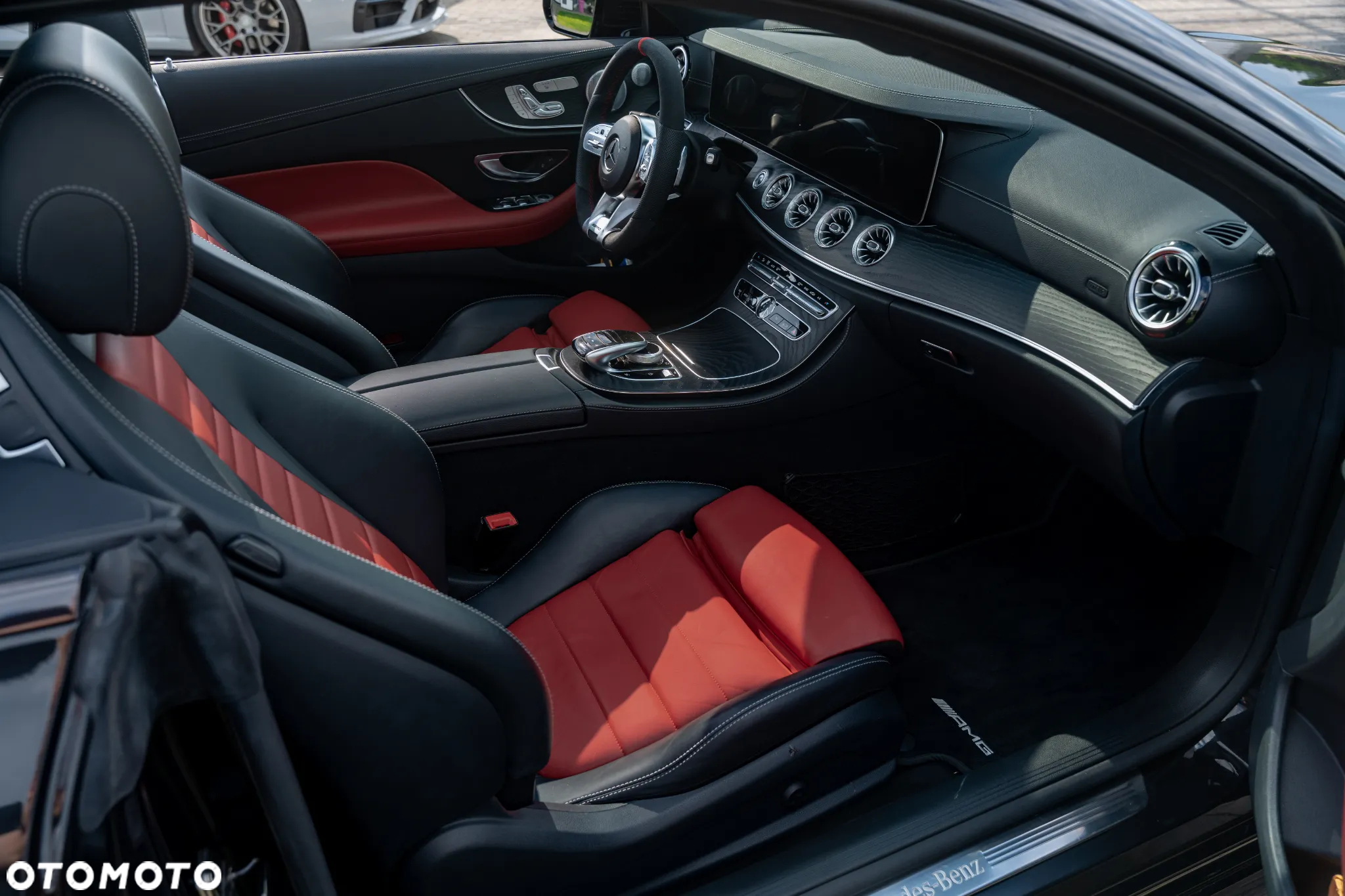 Mercedes-Benz Klasa E 400 d 4Matic Coupe 9G-TRONIC AMG Line - 11