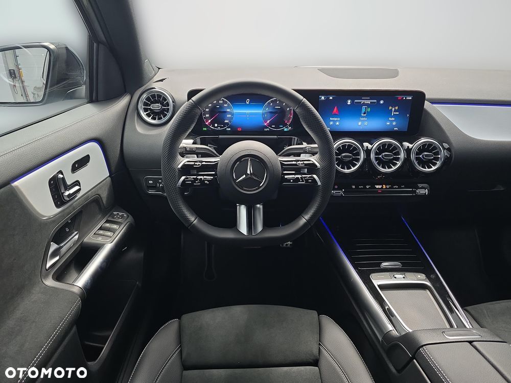 Mercedes-Benz GLA 200 mHEV AMG Line 7G-DCT - 17