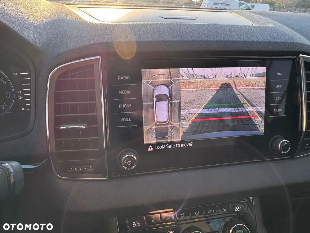 Skoda Karoq 1.5 TSI ACT 4x2 Style DSG - 25