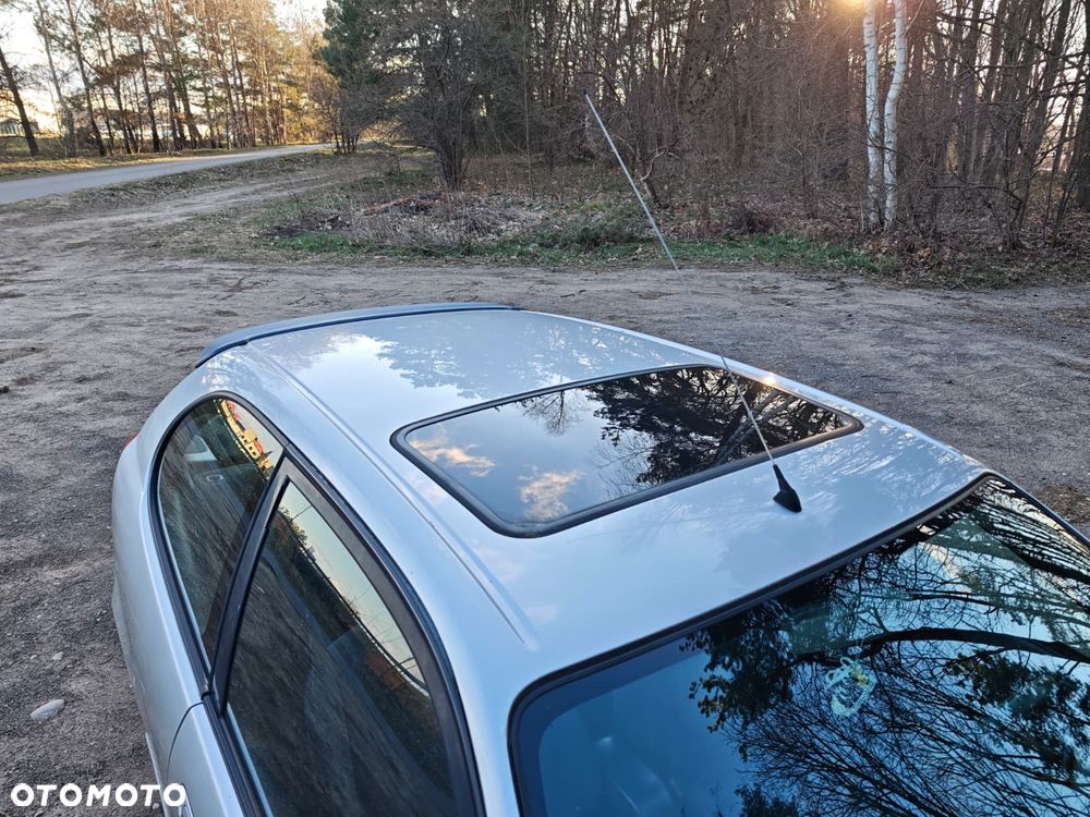 Toyota Corolla 1.4 VVT-i Base - 14