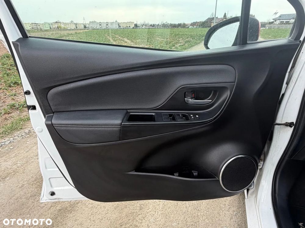 Toyota Yaris 1.5 VVT-i GR Sport - 24