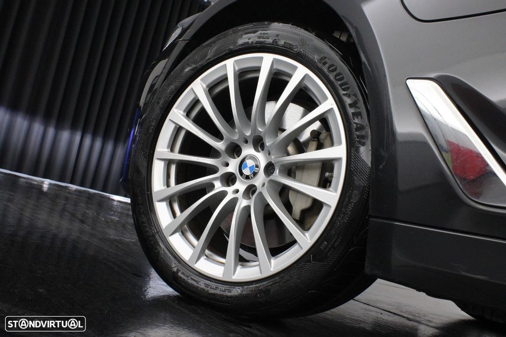 BMW 530 e Aut. - 53