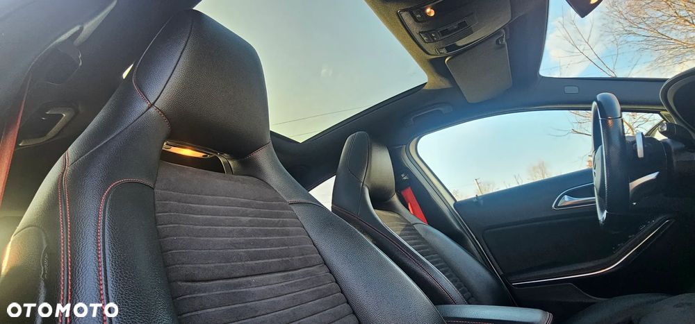 Mercedes-Benz Klasa A 250 Sport 7G-DCT - 12