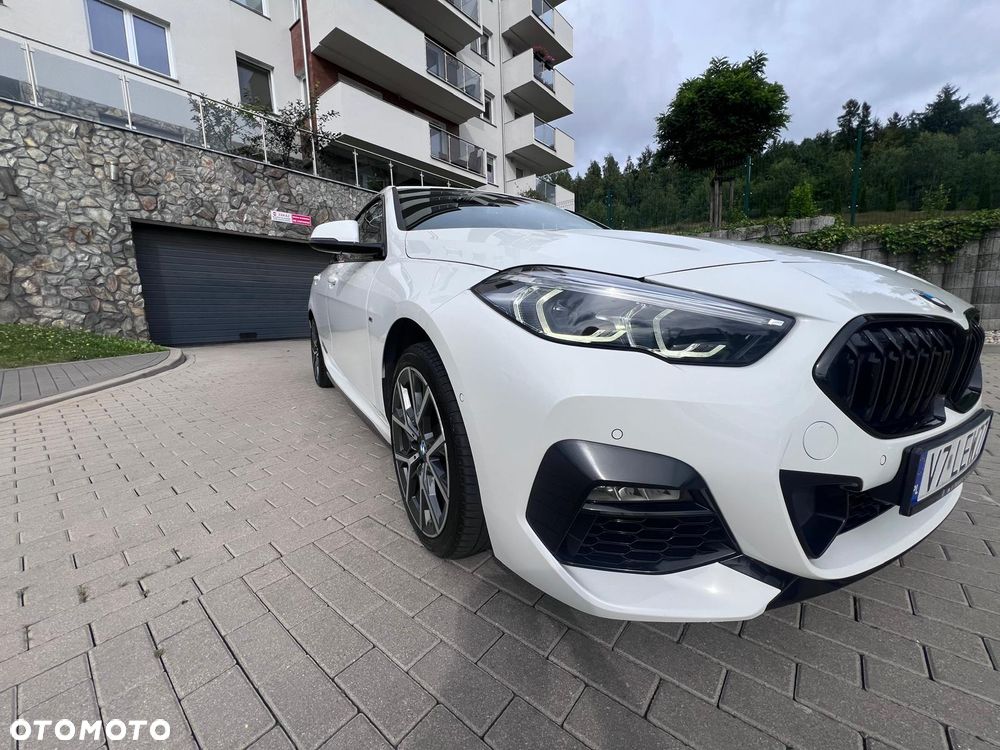 BMW Seria 2 218i M Sport - 4