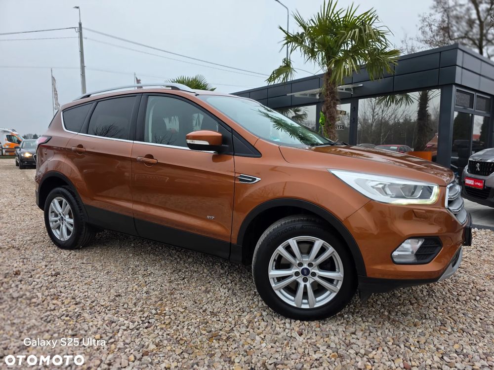 Ford Kuga 2.0 TDCi 4WD Titanium - 4