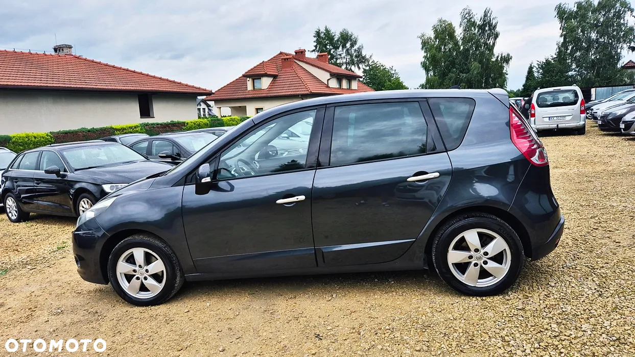 Renault Scenic 1.6 16V 110 TomTom Edition - 22