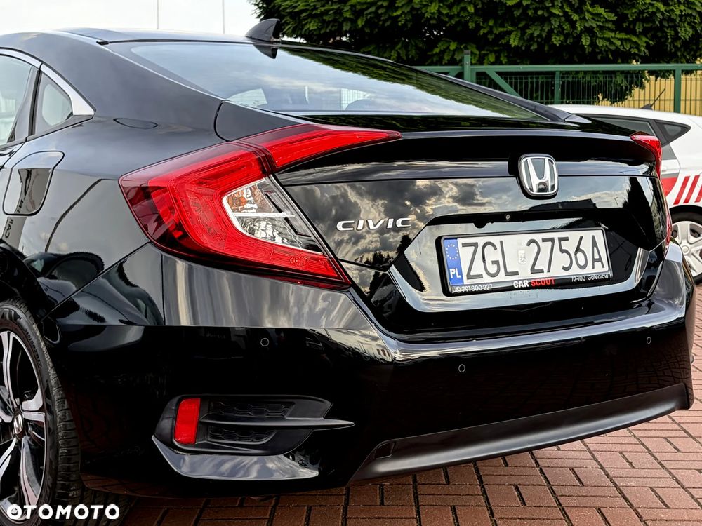 Honda Civic 1.5 T Elegance - 9