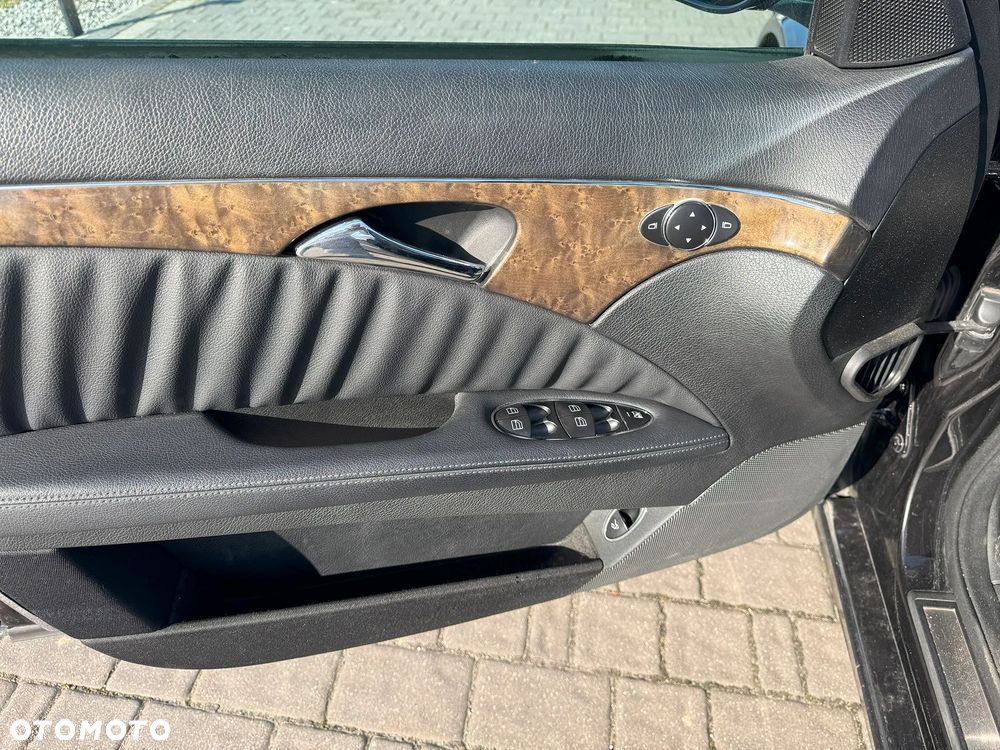Mercedes-Benz Klasa E 350 CGI 7G-TRONIC Avantgarde - 14