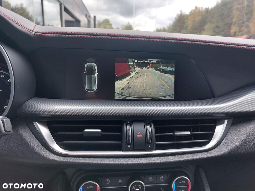 Alfa Romeo Stelvio 2.0 Turbo Competizione Q4 - 29
