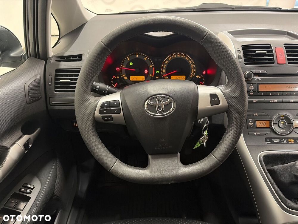 Toyota Auris 1.4 D-4D Luna - 13