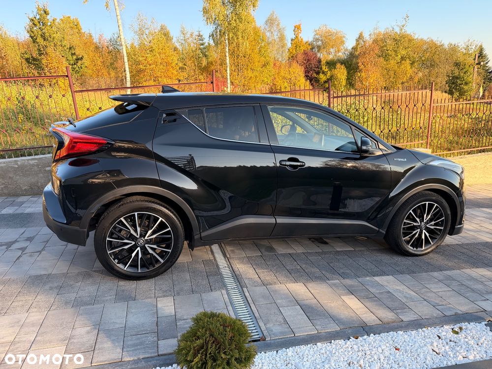 Toyota C-HR - 16