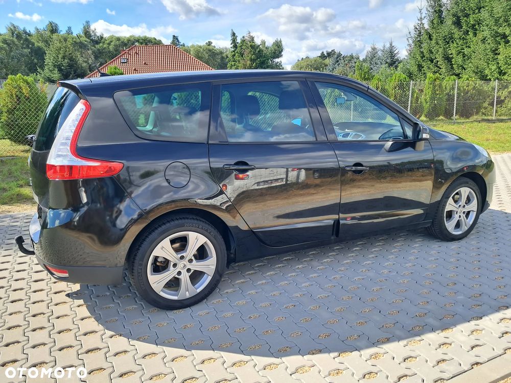 Renault Grand Scenic 1.6 16V 110 Dynamique - 9