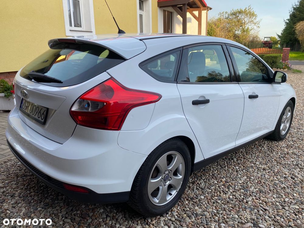 Ford Focus 1.6 TDCi Ambiente - 7