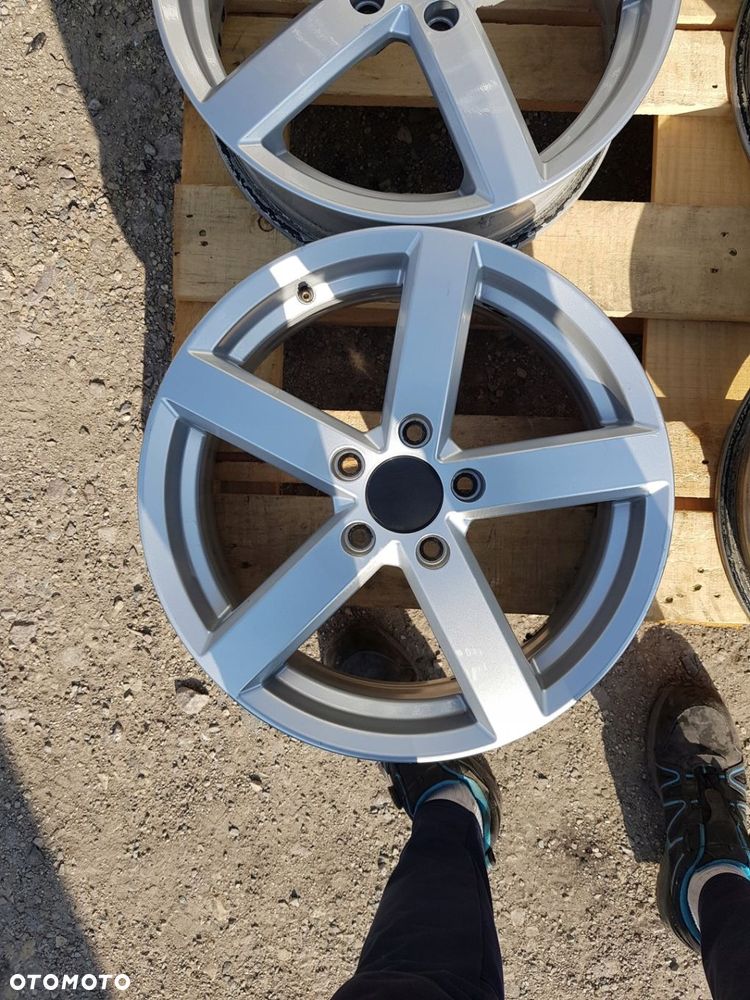 ALUFELGI ETABETA TOYOTA LEXUS 6.5 x 17 5X114.3 ET50 - 7