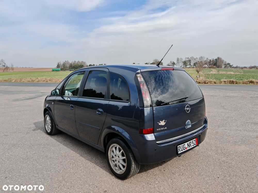 Opel Meriva - 12