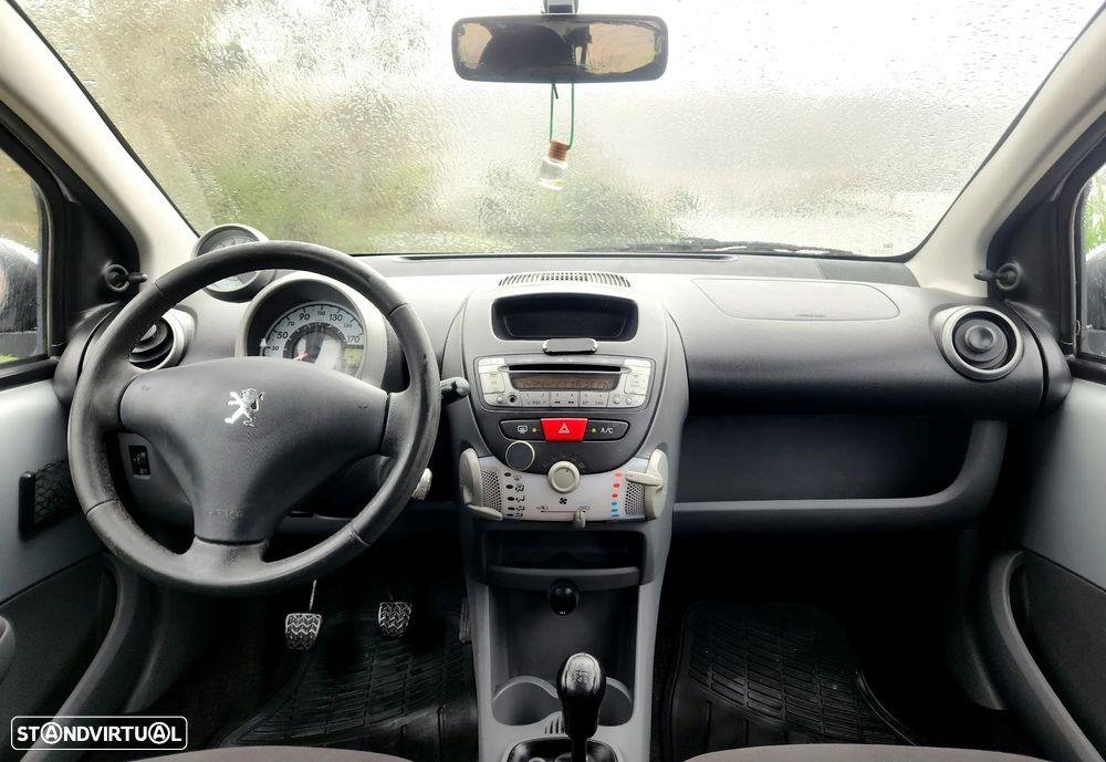 Peugeot 107 1.0 Black&Silver - 8