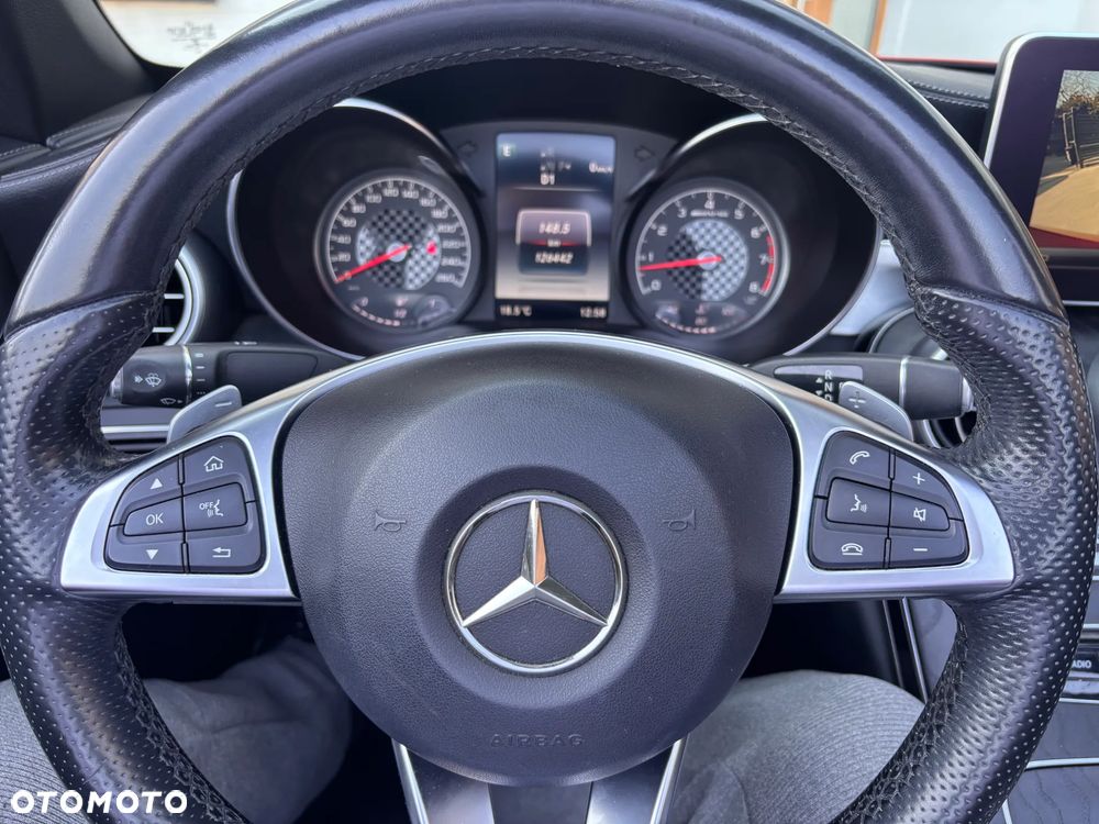 Mercedes-Benz Klasa C 300 9G-TRONIC - 8