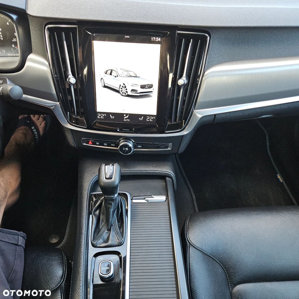 Volvo S90 - 38