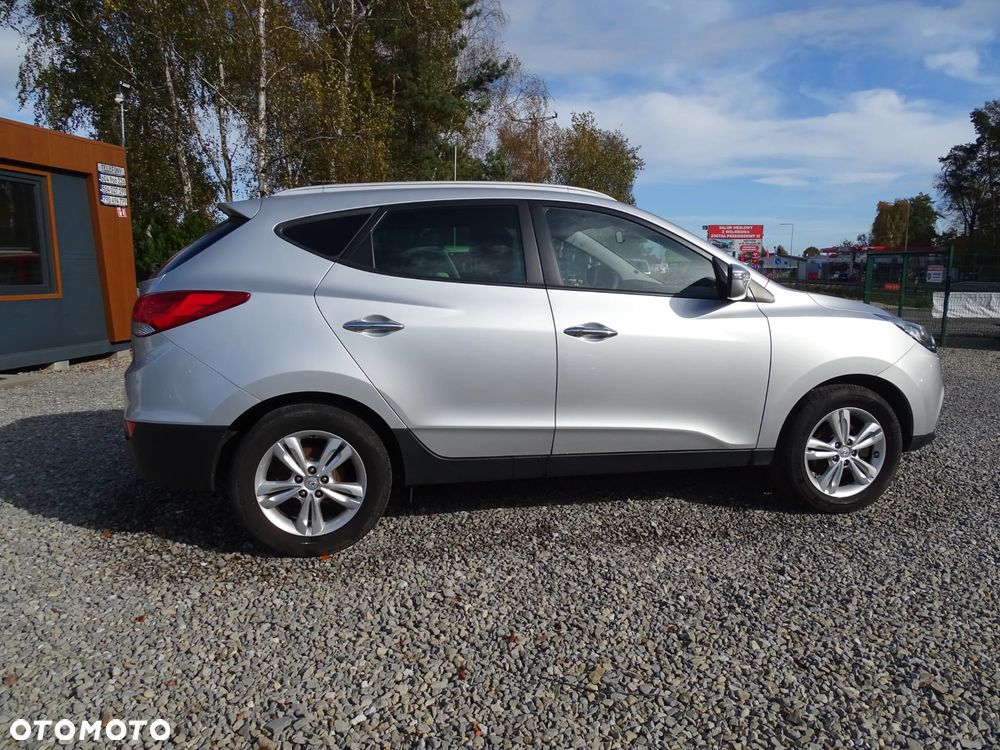 Hyundai ix35 2.0 4WD Automatik Premium - 16