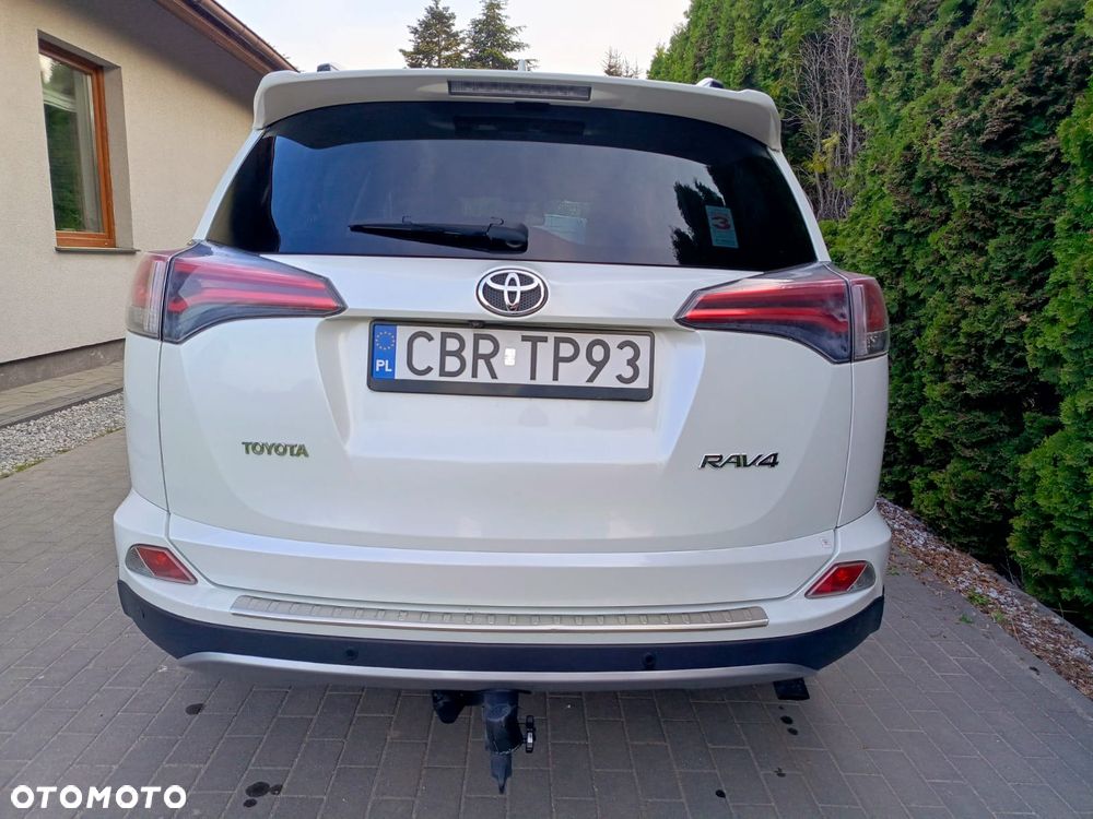 Toyota RAV4 2.0 D-4D Active 4x2 - 6