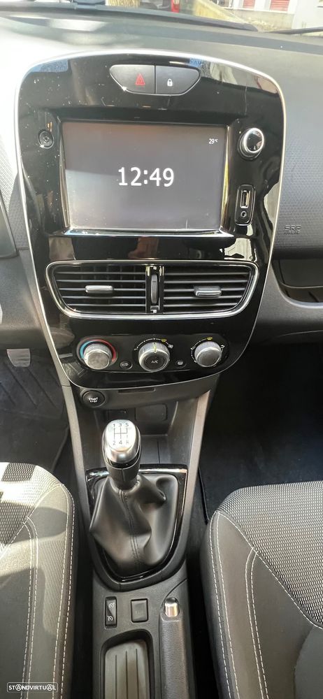 Renault Clio (Energy) TCe 90 Start & Stop LIMITED - 11