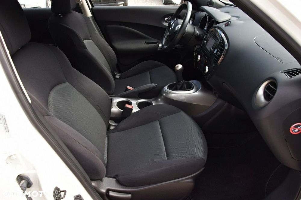 Nissan Juke 1.6 Visia - 36