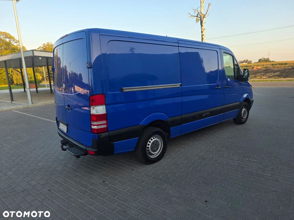 Mercedes-Benz SPRINTER - 5