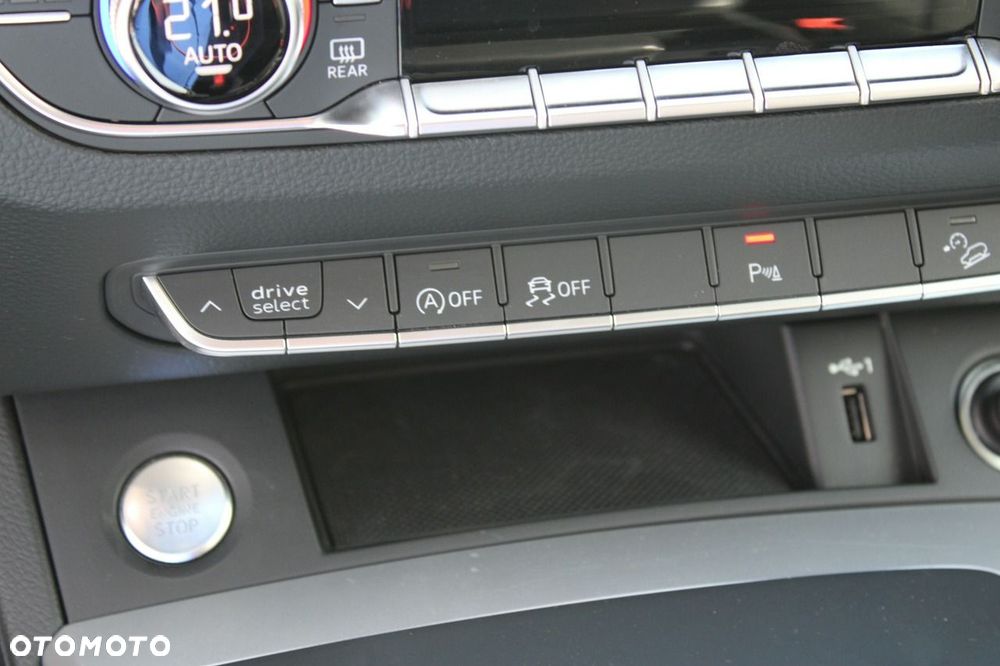 Audi Q5 Sportback - 33