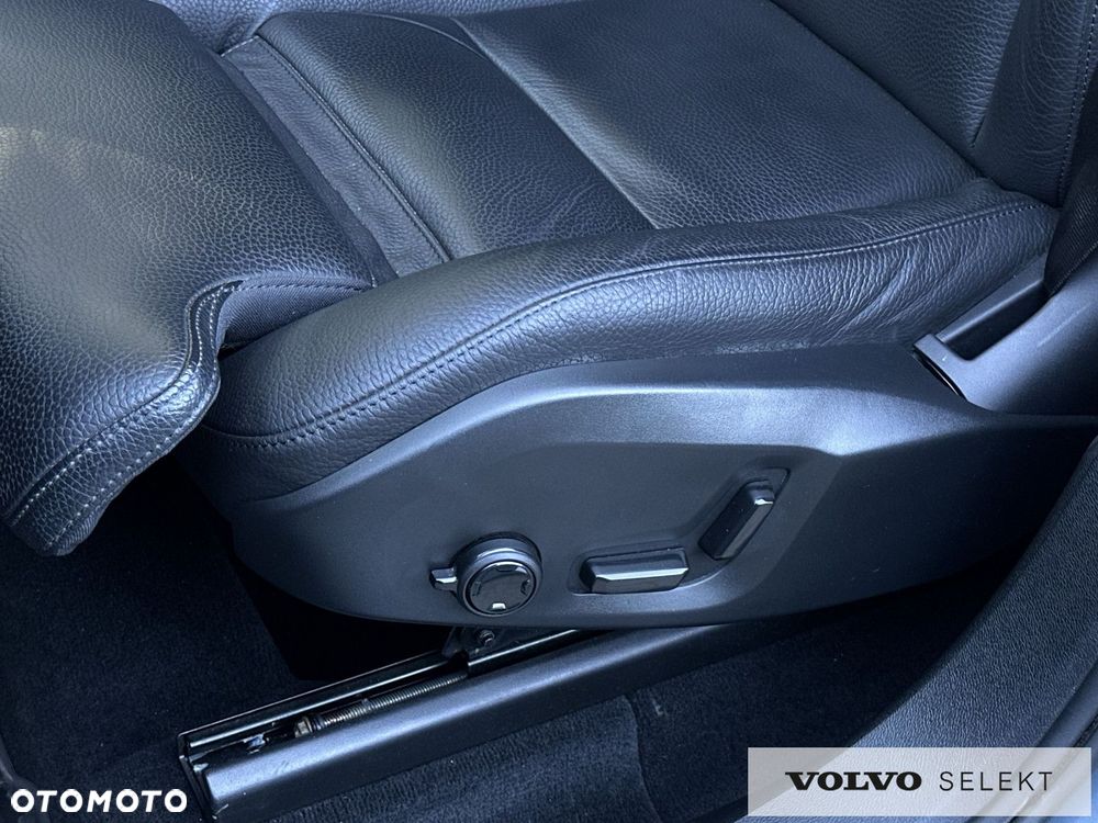 Volvo XC 60 - 12