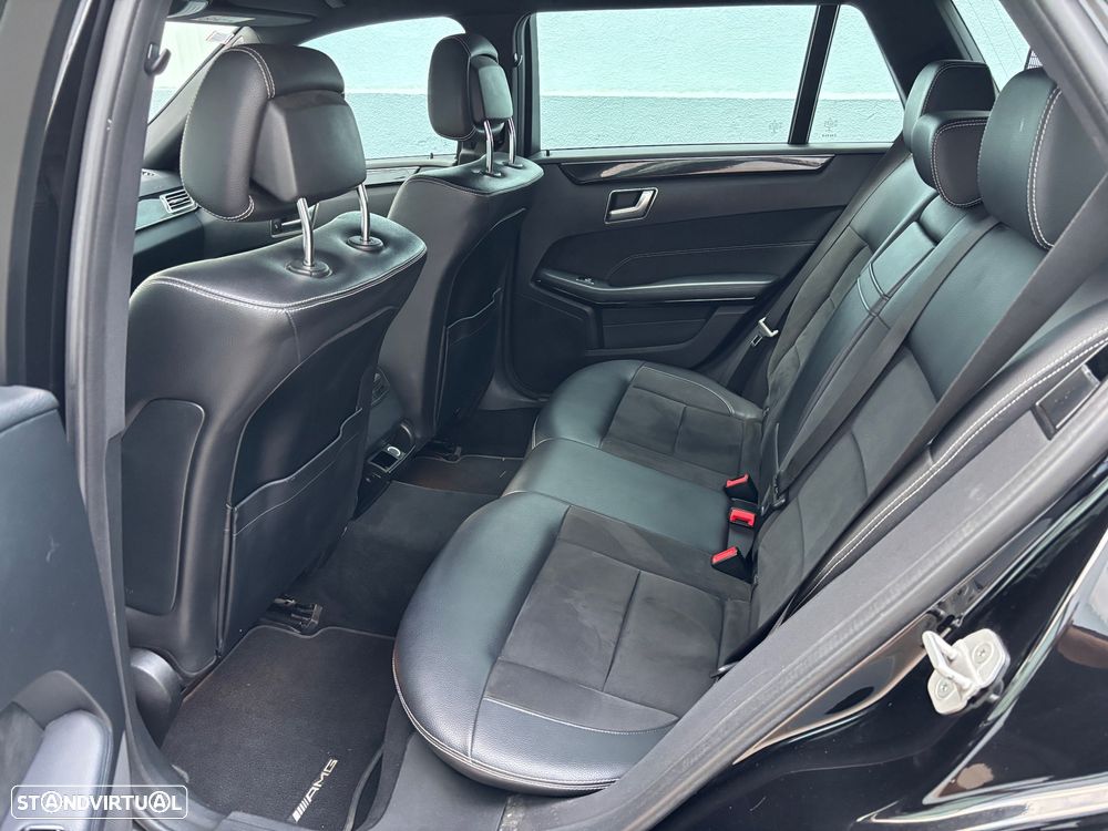 Mercedes-Benz E 300 Bluetec Hybrid Avantgarde - 14