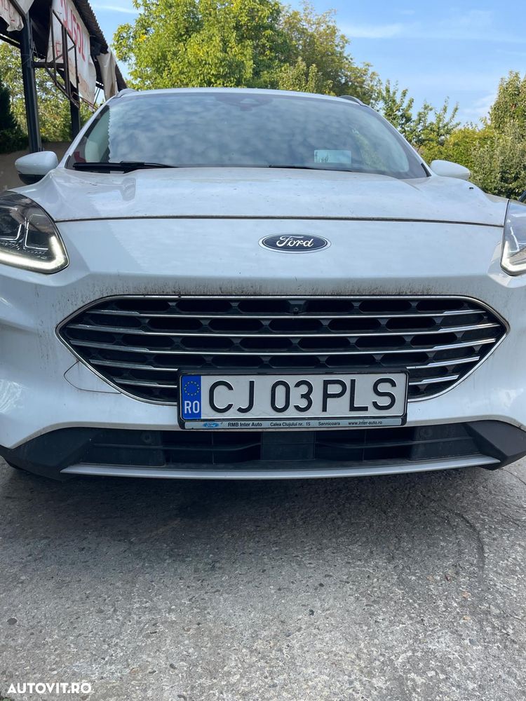 Ford Kuga - 4