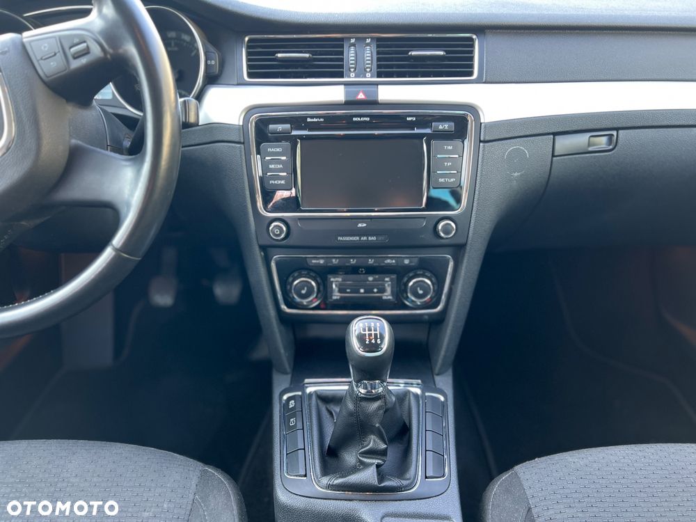 Skoda Superb 1.8 TSI Ambition - 17